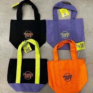 Trader Joe's Mini Tote Bag Set - Exclusive Halloween 2025 Set!